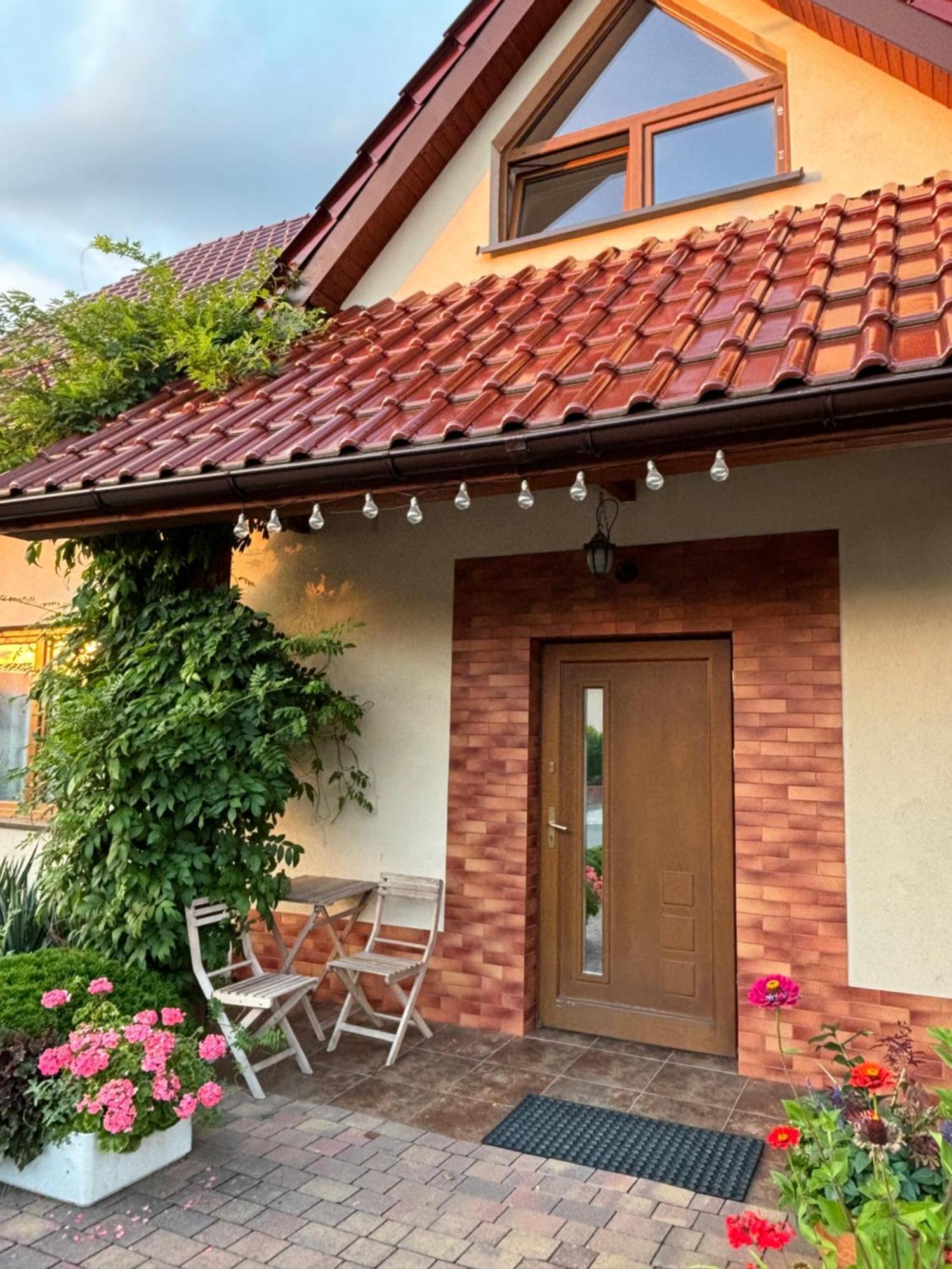 Wisniowy Sad Lägenhet Kudowa-Zdrój Exteriör bild